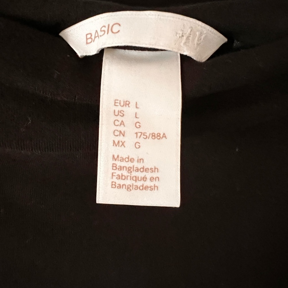 Stretch pencil skirt